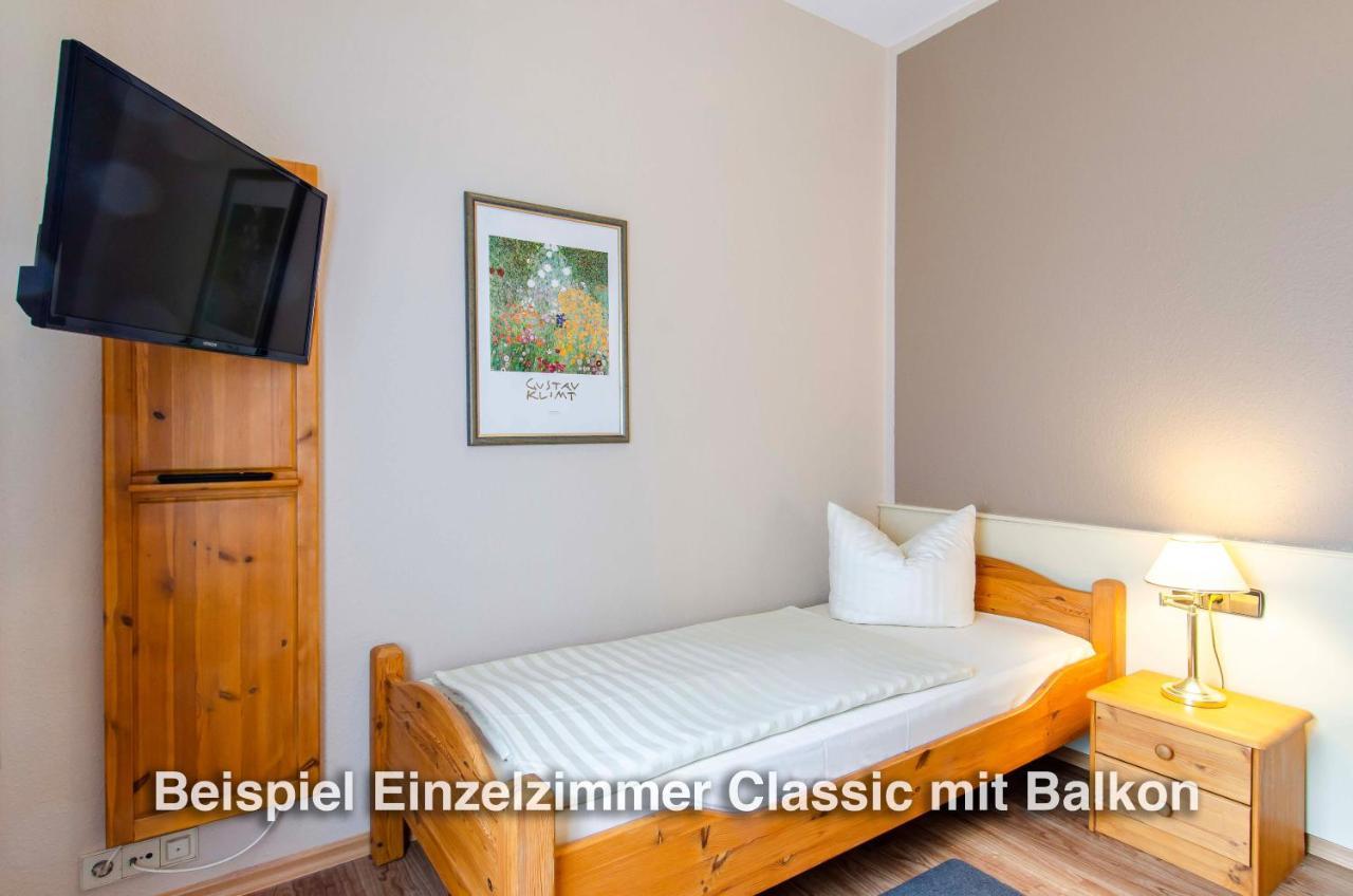 Kurgarten-Hotel Wolfach Exteriör bild